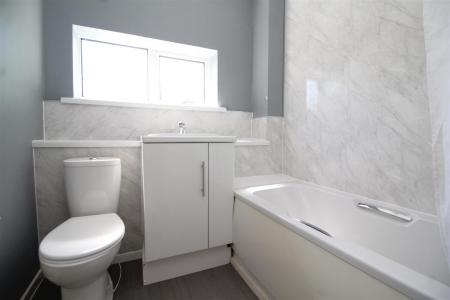 bathroom .JPG