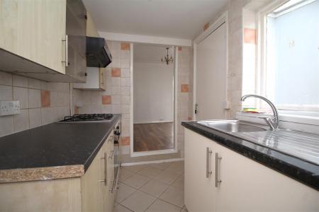 kitchen 1.JPG