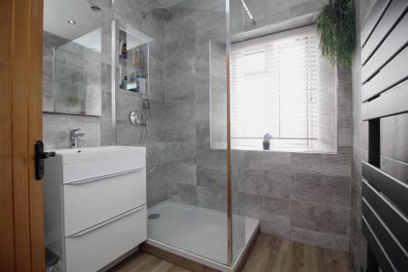 shower room .JPG