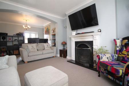 living room 1 .JPG