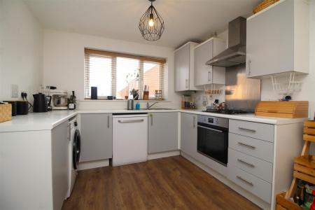 kitchen .JPG