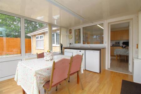 sun room .JPG