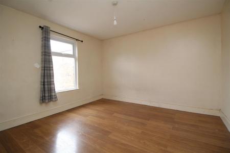 bedroom 2.JPG