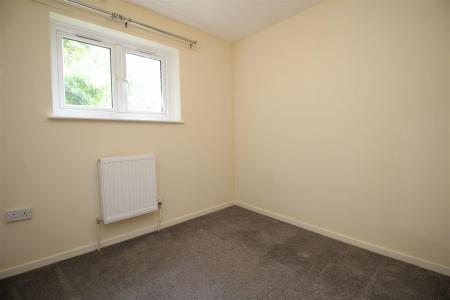bedroom 3 .JPG