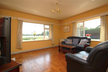 living room 2 .JPG