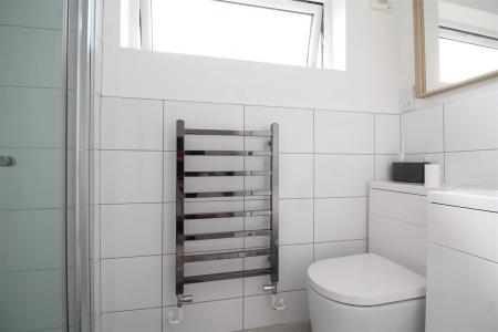 ensuite .JPG