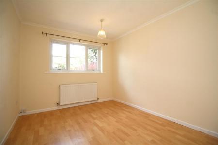 main bedroom.JPG