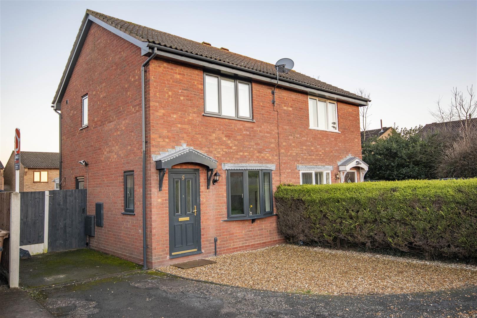 2 bedroom SemiDetached House for sale in Oswestry