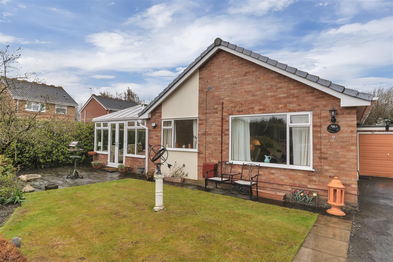 2 bedroom Detached Bungalow for sale in Oswestry