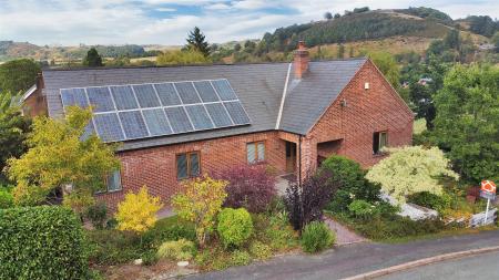 2 Llwyn y Gart, Llanfyllin.jpg