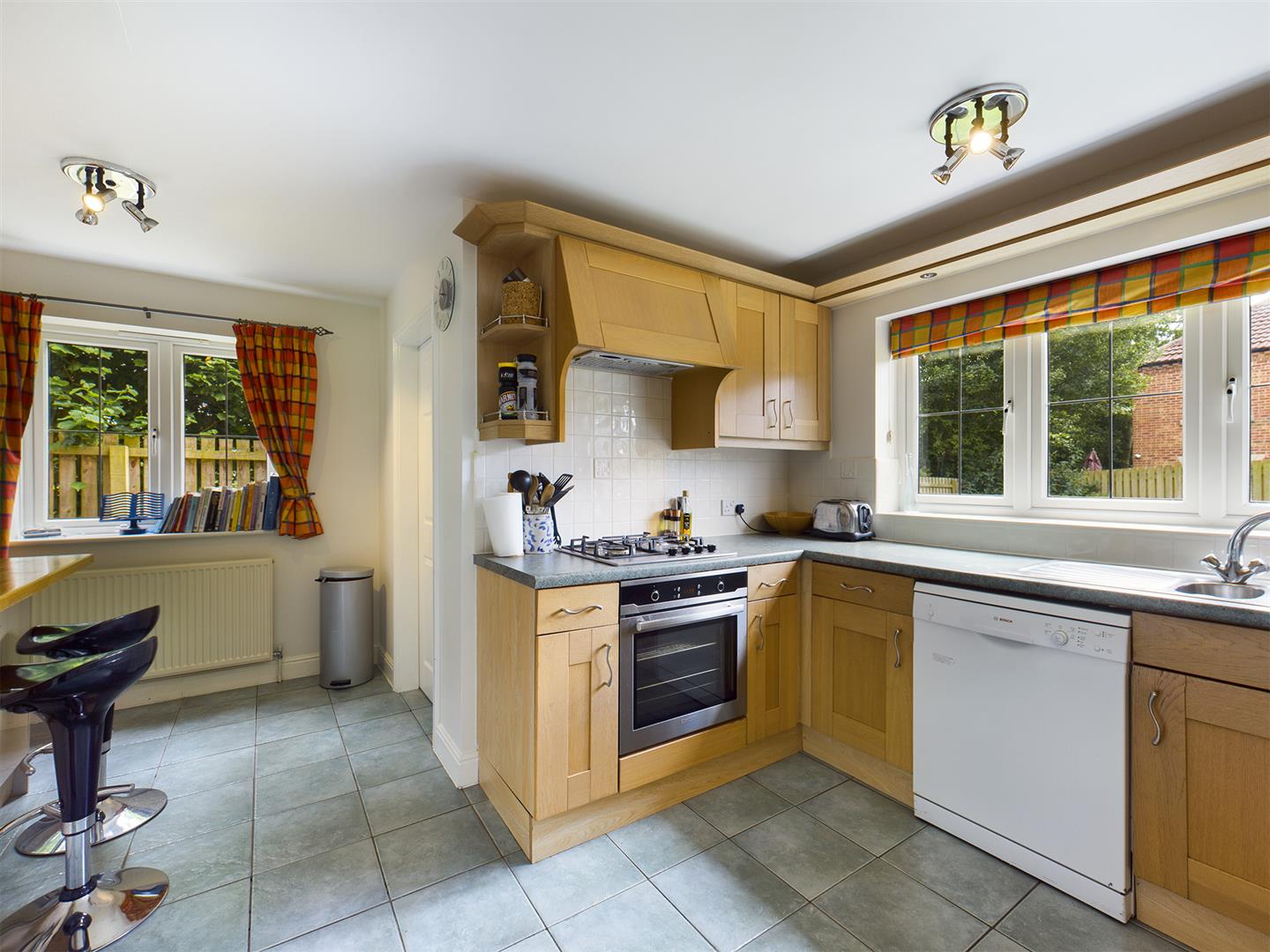 4 bedroom Detached House for sale in Nafferton, Driffield