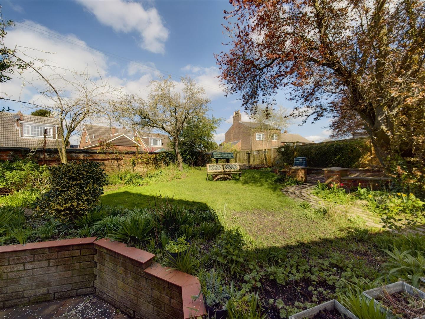 3 bedroom End of Terrace House for sale in Nafferton, Driffield