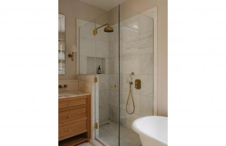 Gowlett Road_En-Suite_021.jpg