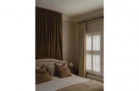 Gowlett Road_Master bedroom_003.jpg