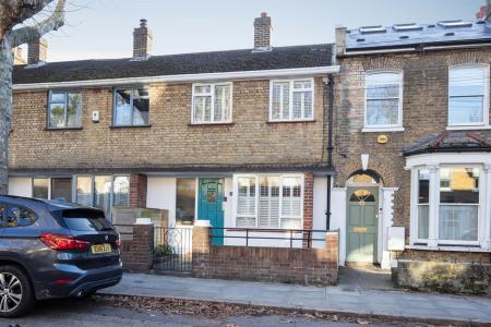 3Y6A3362 - amended.jpg