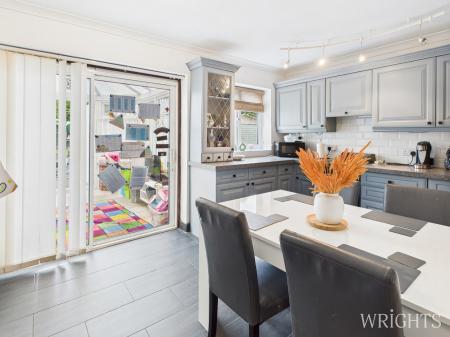 Kitchen / Diner
