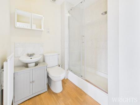 En-Suite to Bedroom