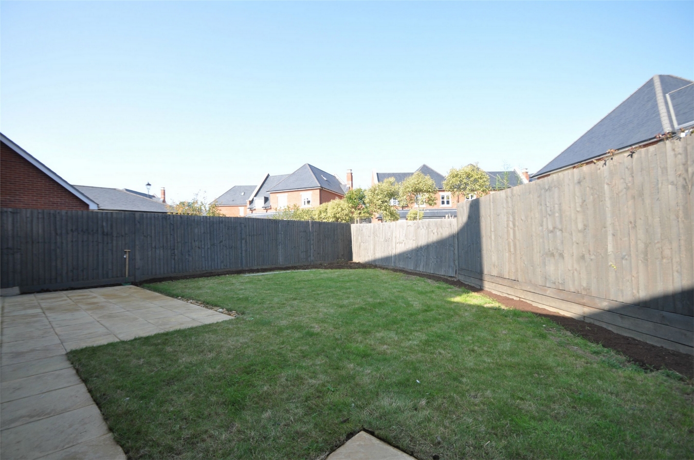 3 bedroom SemiDetached House for sale in WELWYN