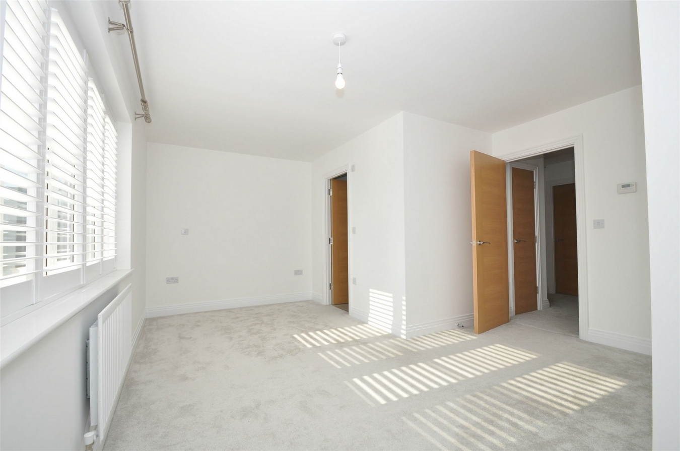 3 bedroom SemiDetached House for sale in WELWYN