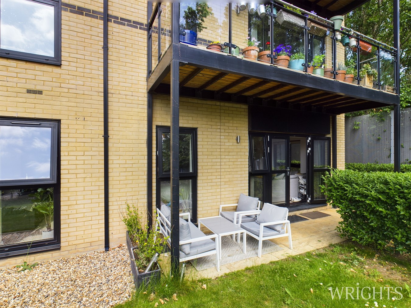 2 bedroom Flat for sale in Welwyn Garden City