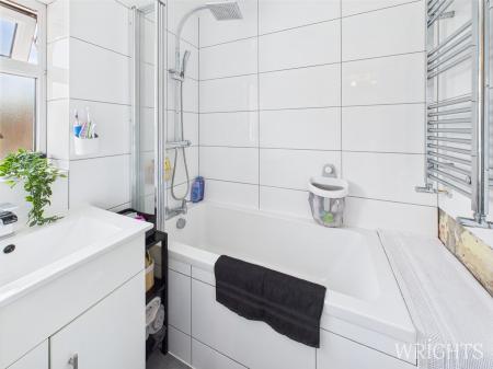 Family bathroom