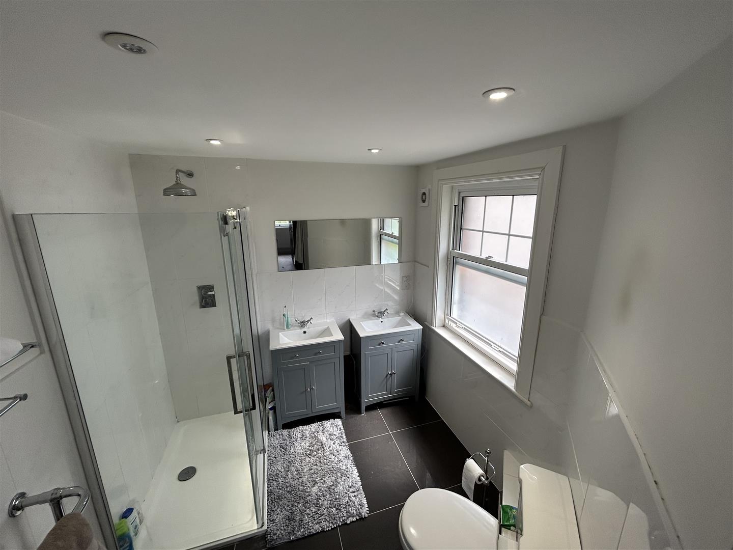 4 bedroom Detached House for sale in Bushey