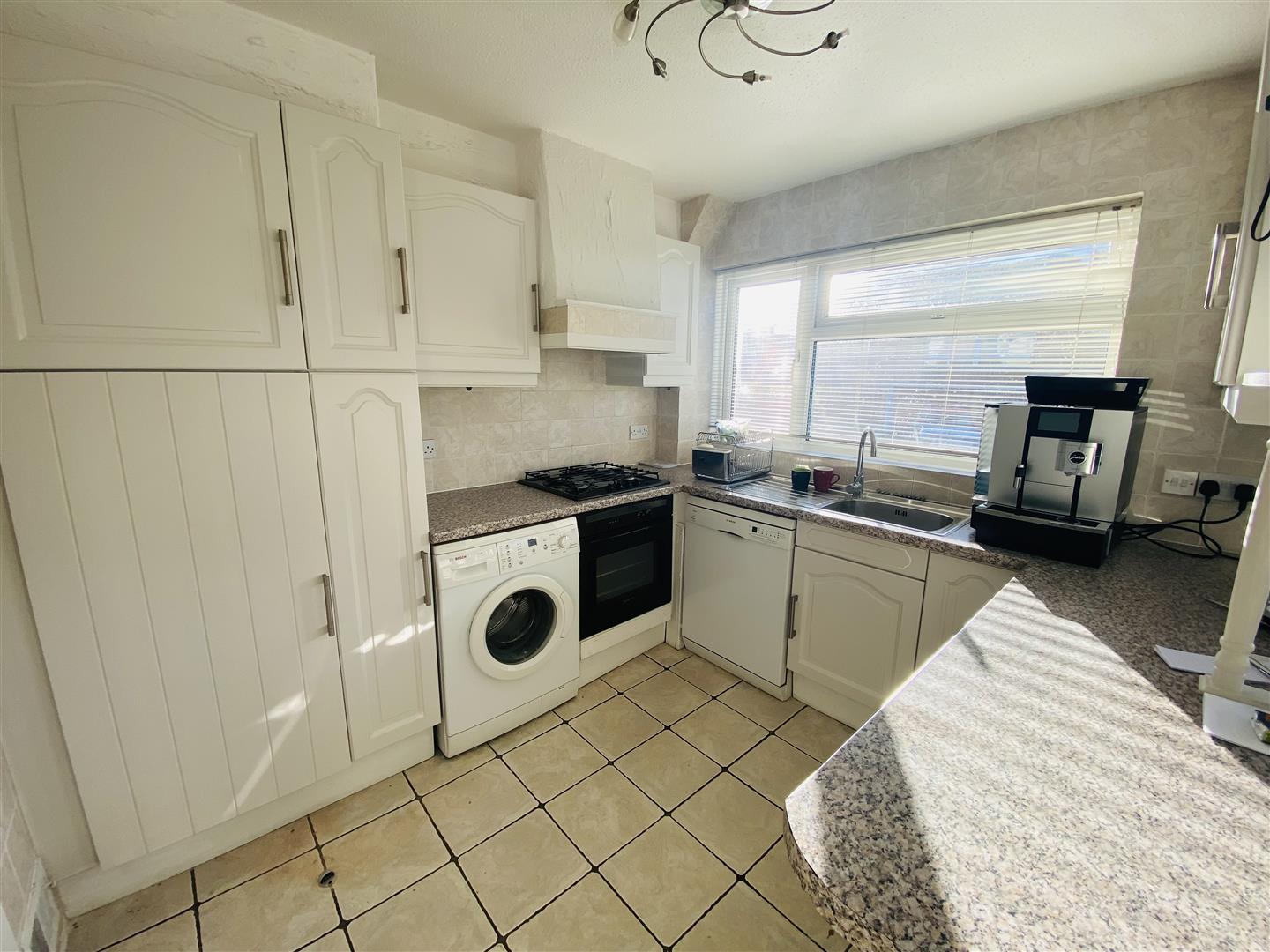 3 bedroom Terraced House for sale in Bushey