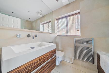 Family Bathroom: