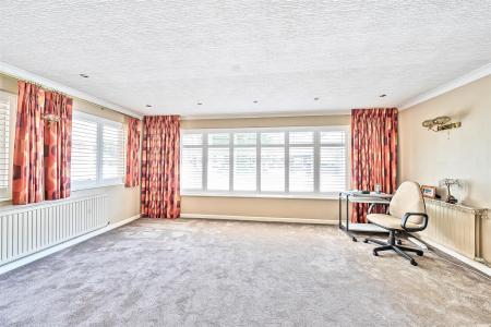Living Room: