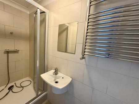 En Suite Shower Room