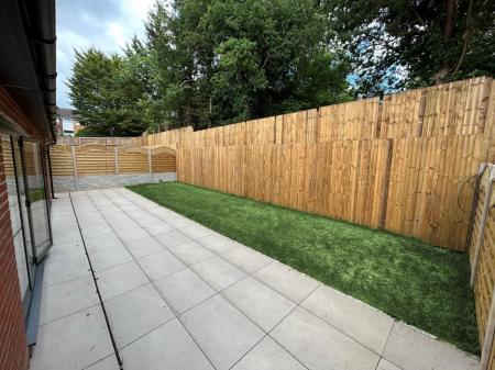 Secluded Rear Garden: