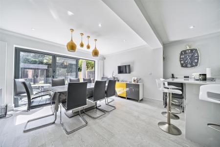 Kitchen/Diner: