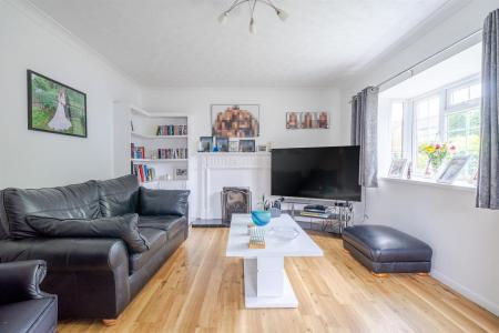 Living Room: