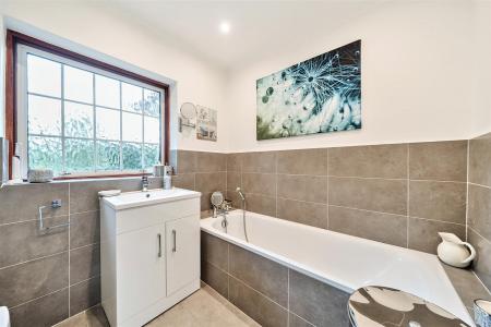 Family Bathroom: