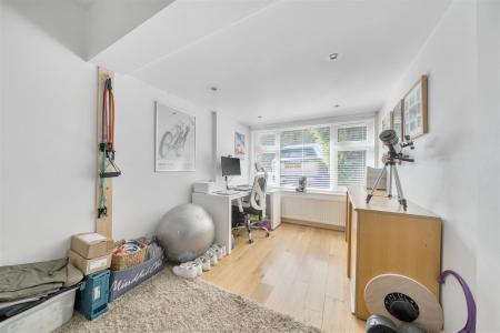 Study/Playroom: