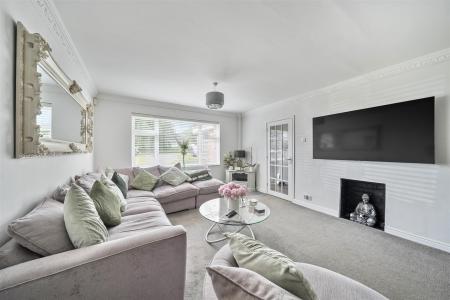 Living Room: