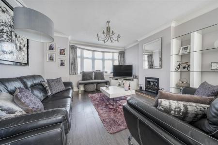 Living Room: