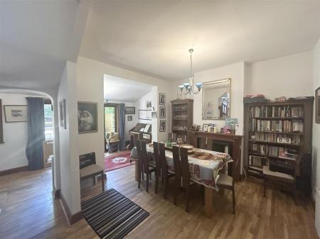 Dining Room: