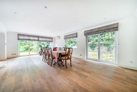 Dining Room: