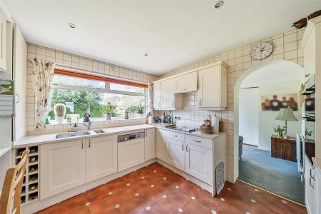 Kitchen: