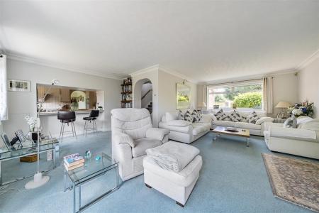 Living Room:
