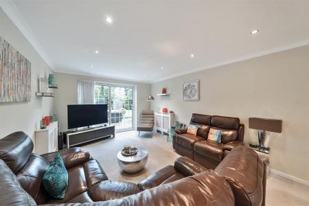 Living Room: