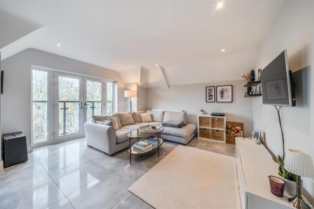 Reception Room/Open Plan Kitchen: