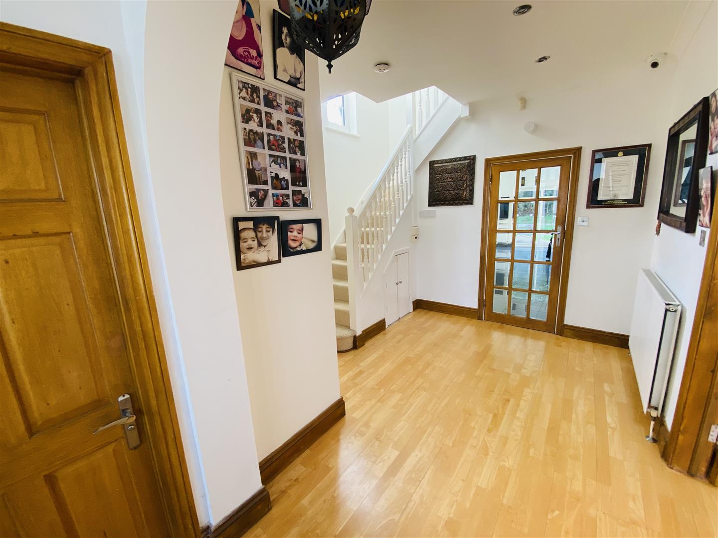 3 bedroom SemiDetached House for sale in Edgware