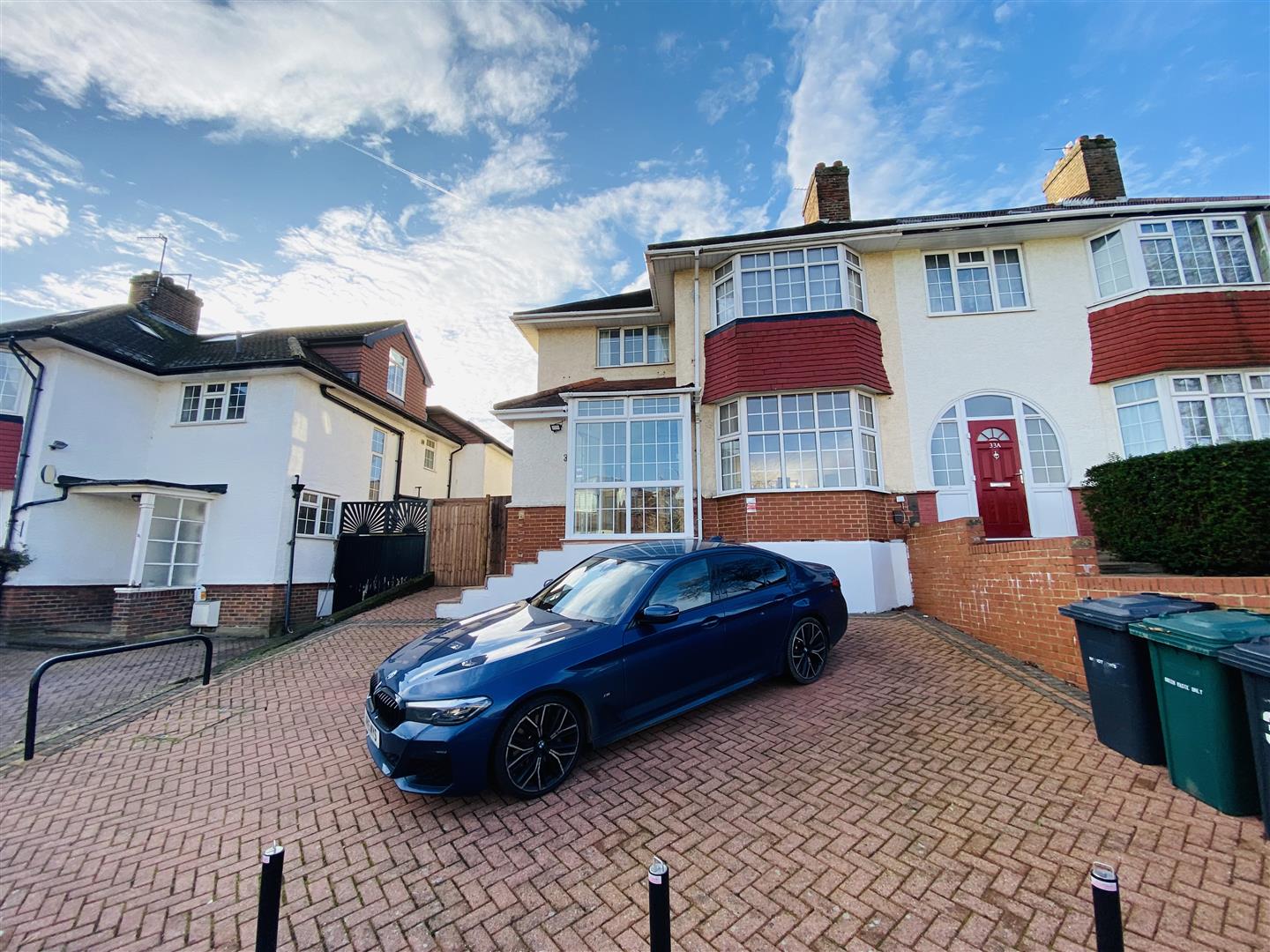 3 bedroom SemiDetached House for sale in Edgware