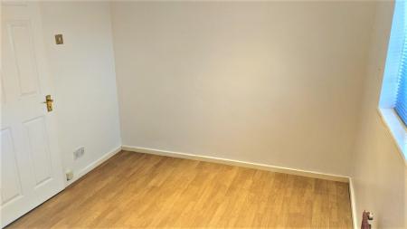 Bedroom 2: