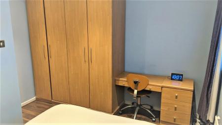 Bedroom 1: