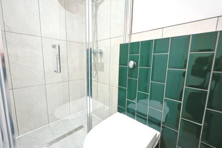 En-suite to Bedroom Four