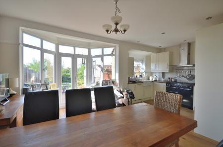 Living/Dining Room