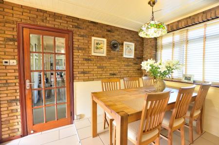 Living/Dining Room